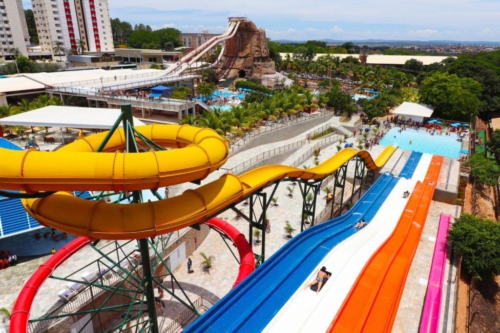 Diroma Fiore, Com Acqua Park Калдас Новас Екстериор снимка